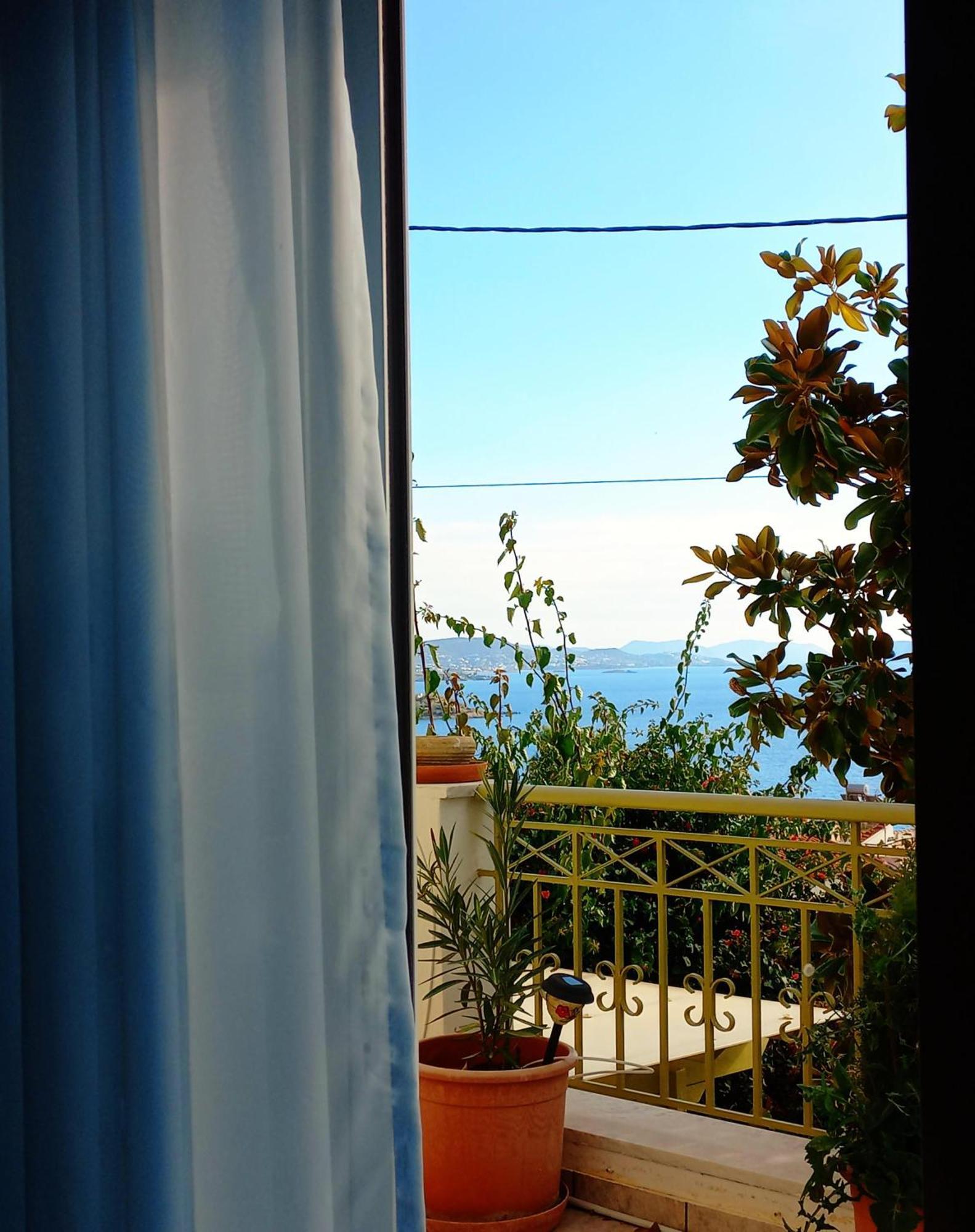 Villa "Eva" - Entire Beachfront Holiday Home - 4S Agia Marina (Attica) Exterior foto