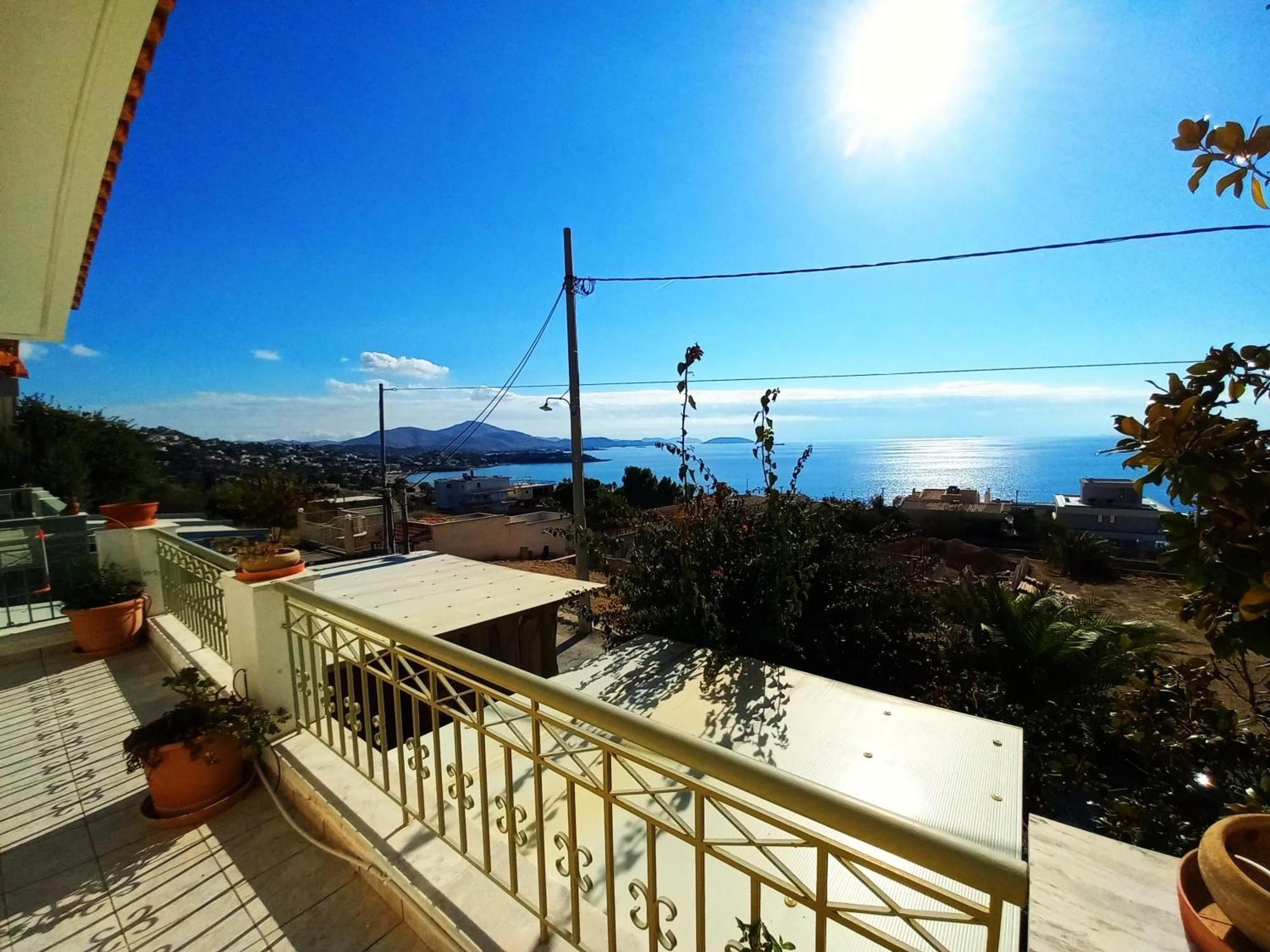 Villa "Eva" - Entire Beachfront Holiday Home - 4S Agia Marina (Attica) Exterior foto